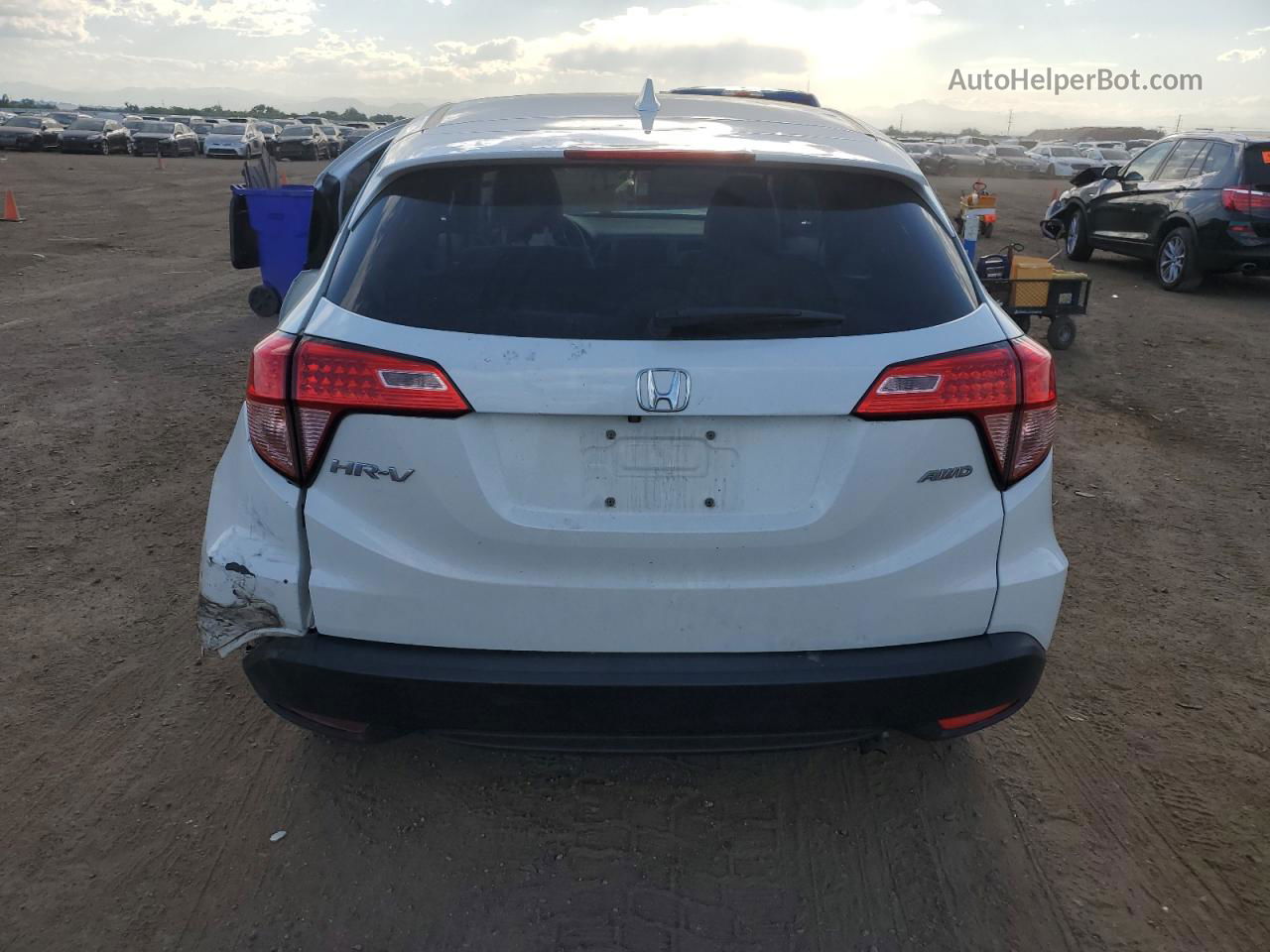 2018 Honda Hr-v Ex White vin: 3CZRU6H5XJM729503