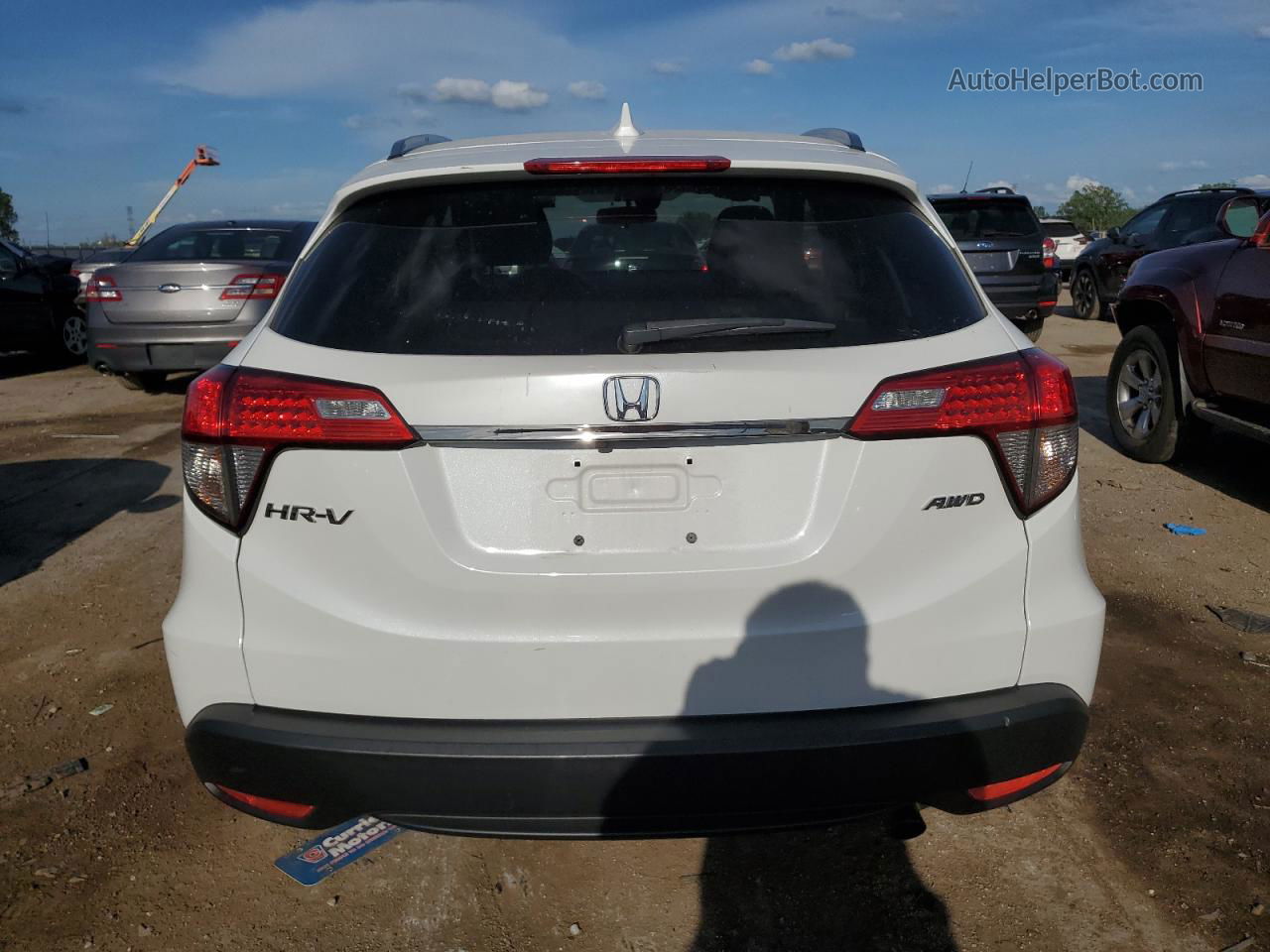 2019 Honda Hr-v Ex White vin: 3CZRU6H5XKM729406