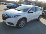 2019 Honda Hr-v Ex White vin: 3CZRU6H5XKM735190