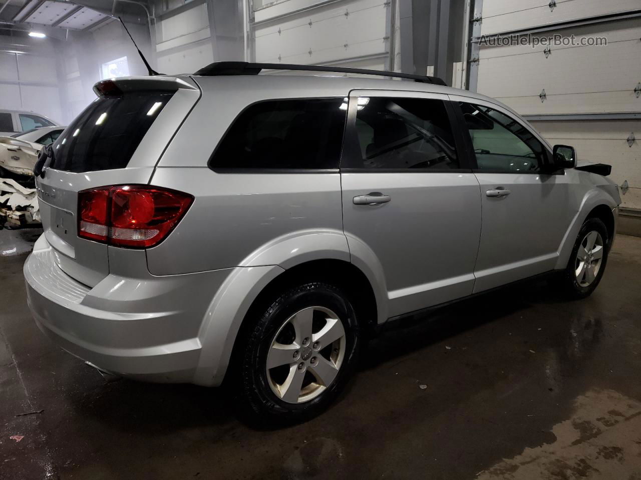 2011 Dodge Journey Mainstreet Silver vin: 3D4PG1FG2BT506667