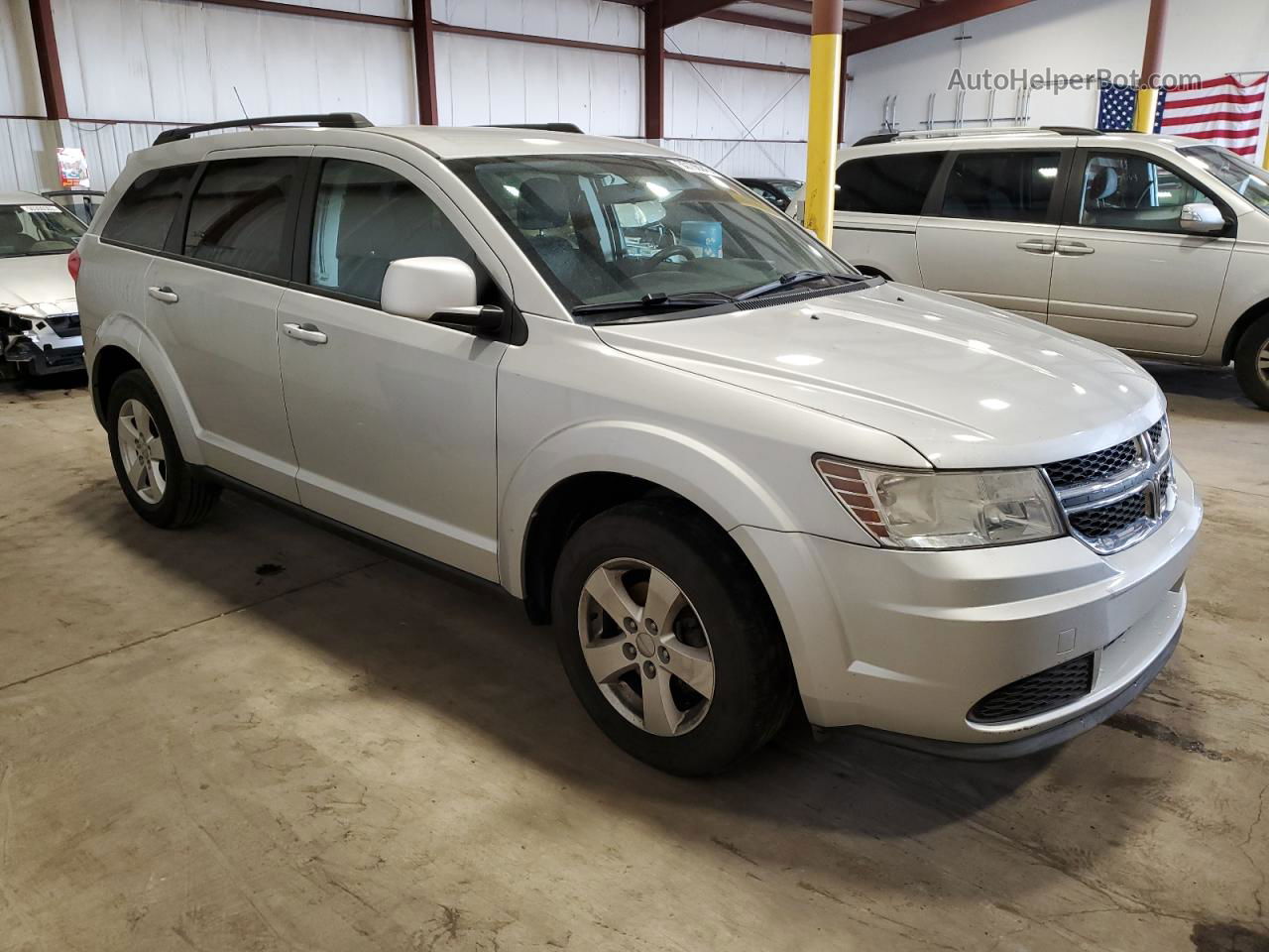 2011 Dodge Journey Mainstreet Silver vin: 3D4PG1FG3BT500604