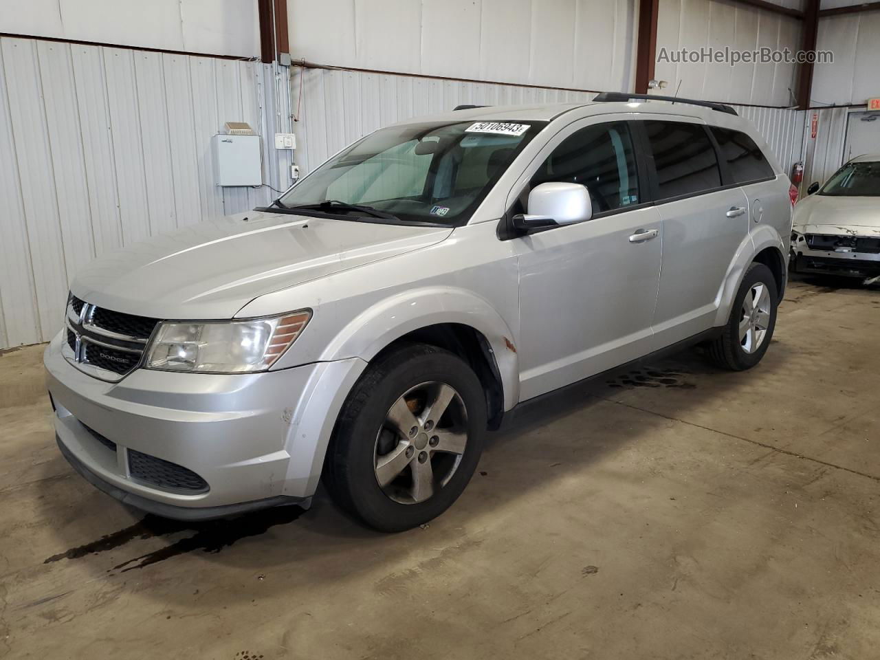 2011 Dodge Journey Mainstreet Silver vin: 3D4PG1FG3BT500604