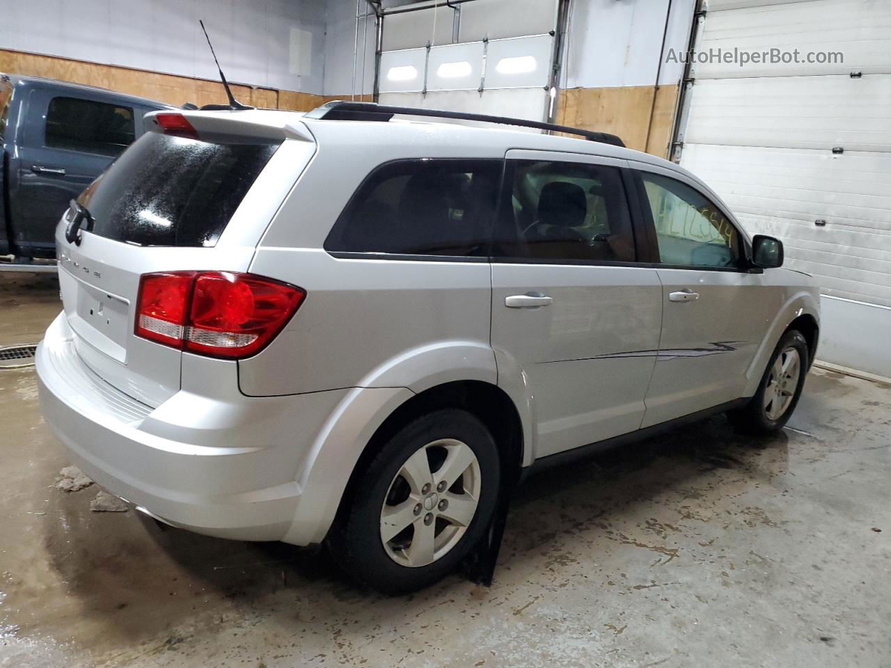 2011 Dodge Journey Express Silver vin: 3D4PG4FB4BT517403