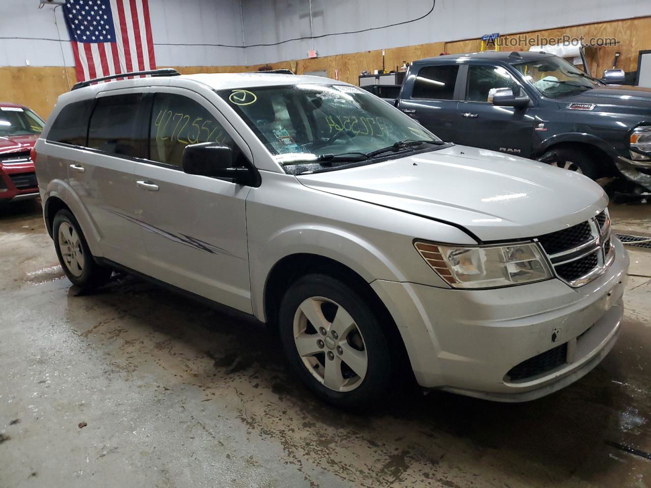 2011 Dodge Journey Express Silver vin: 3D4PG4FB4BT517403