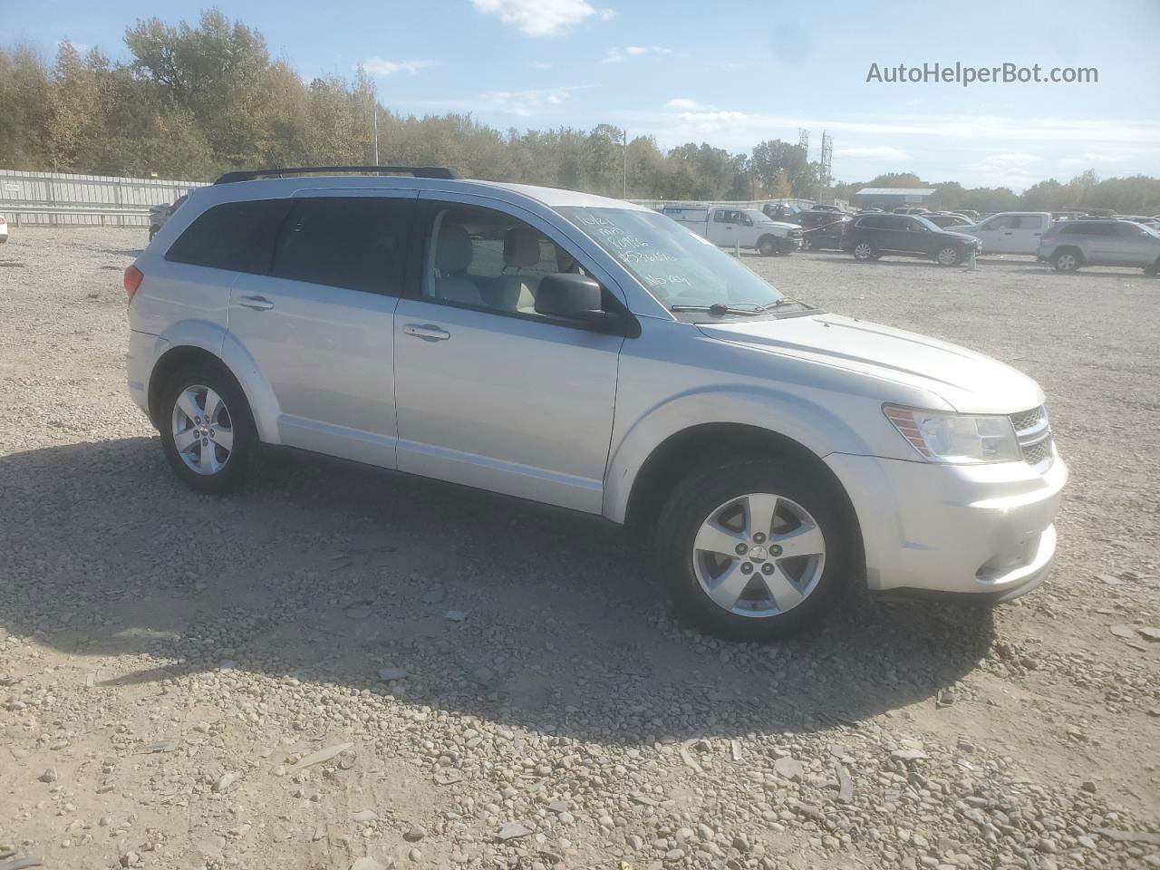 2011 Dodge Journey Express Серебряный vin: 3D4PG4FB7BT536690