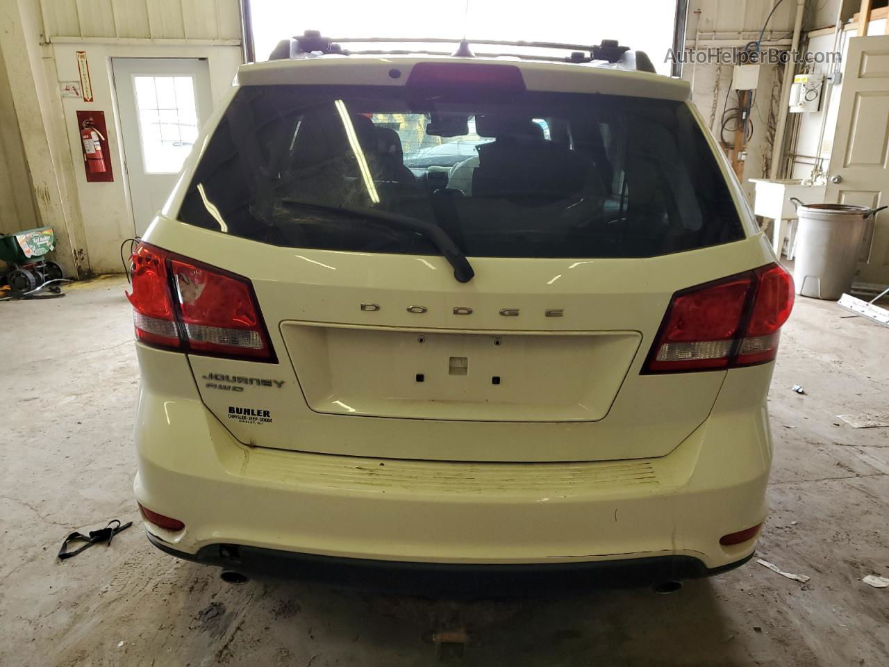 2011 Dodge Journey Mainstreet White vin: 3D4PH1FG6BT552970