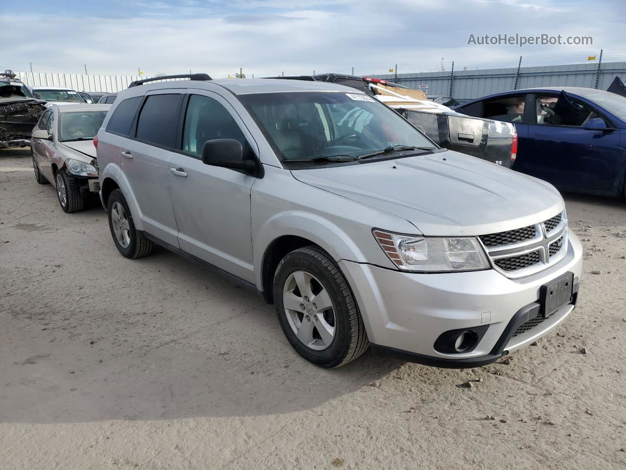 2011 Dodge Journey Mainstreet Серебряный vin: 3D4PH1FG6BT565301