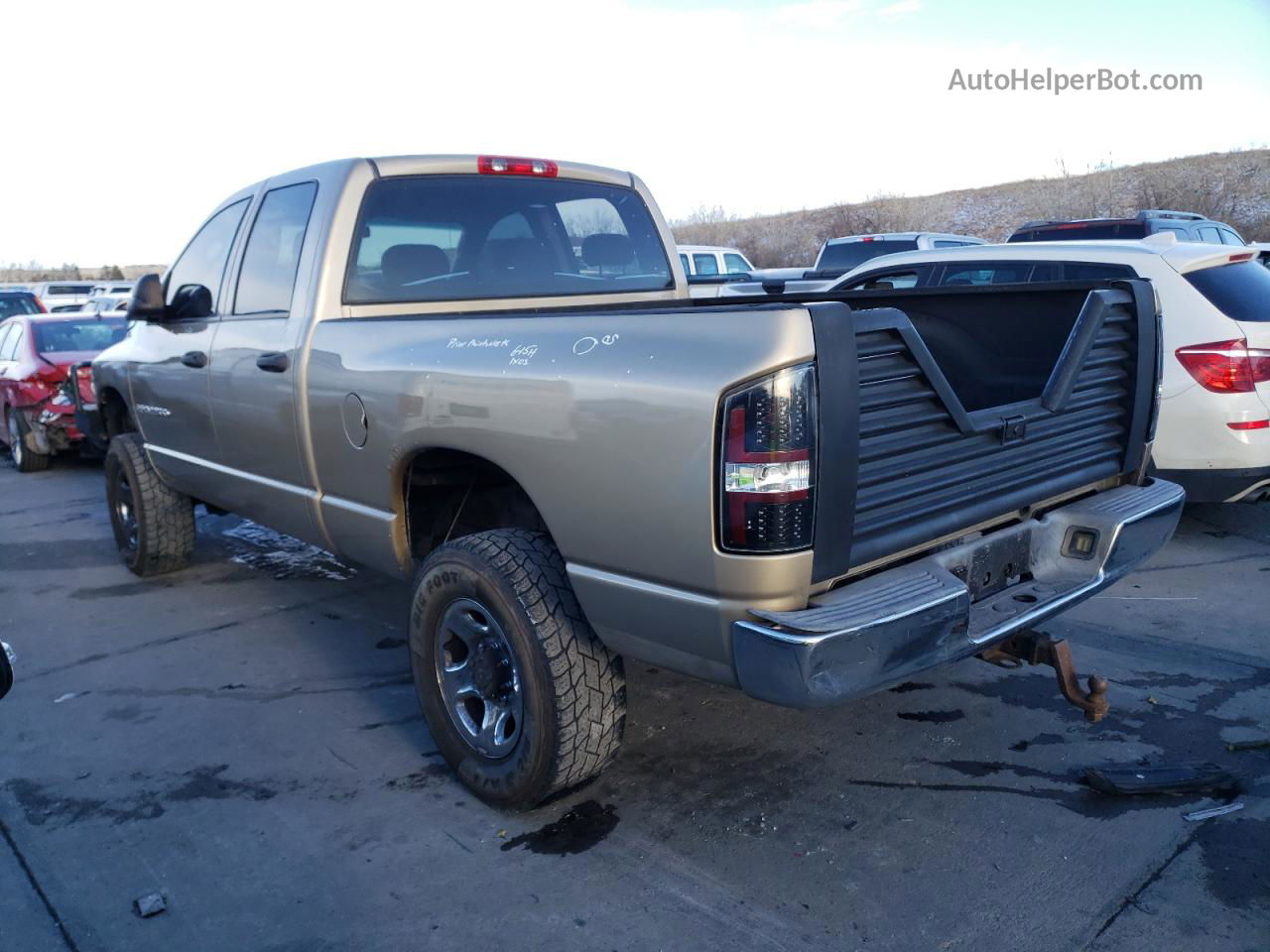 2005 Dodge Ram 2500 St Gold vin: 3D7KS28CX5G753170