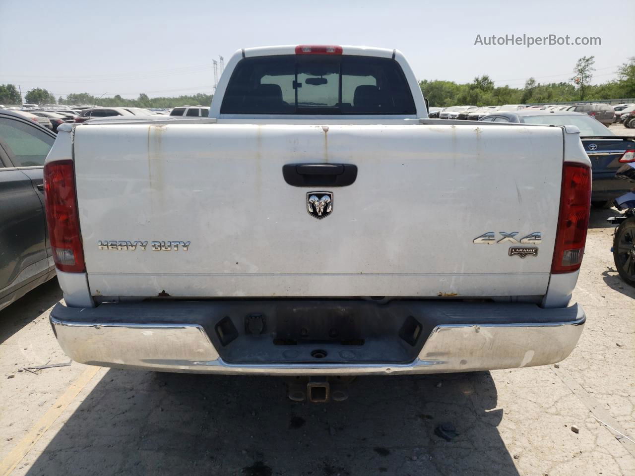 2005 Dodge Ram 3500 St White vin: 3D7LS38C25G700702