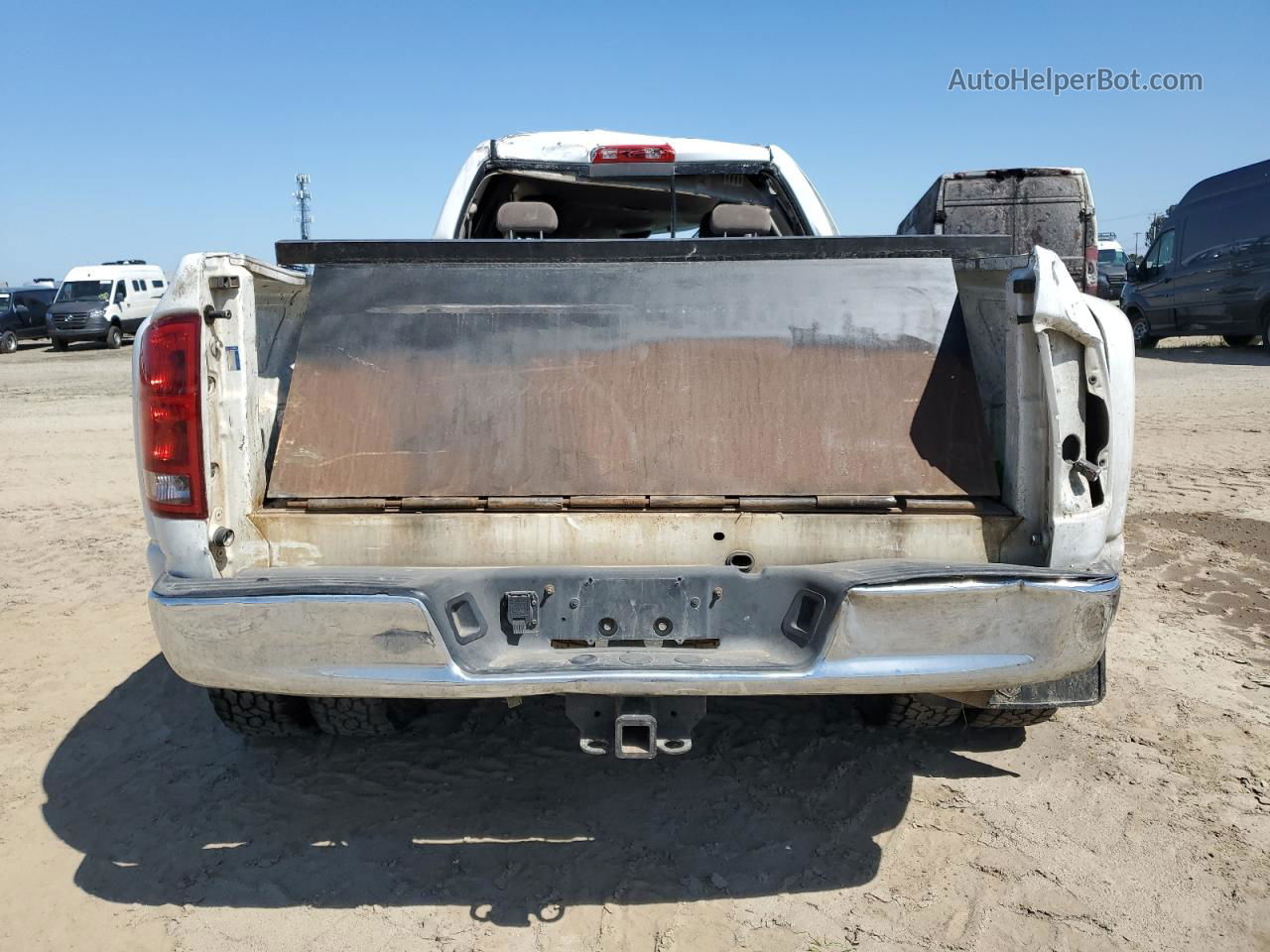 2005 Dodge Ram 3500 St White vin: 3D7MS48C65G759780