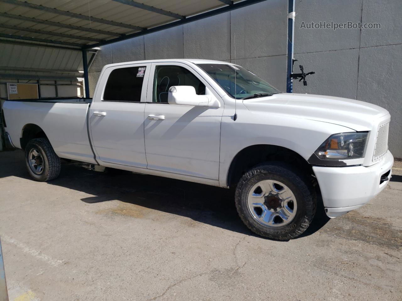 2010 Dodge Ram 2500  White vin: 3D7UT2CL0AG148632