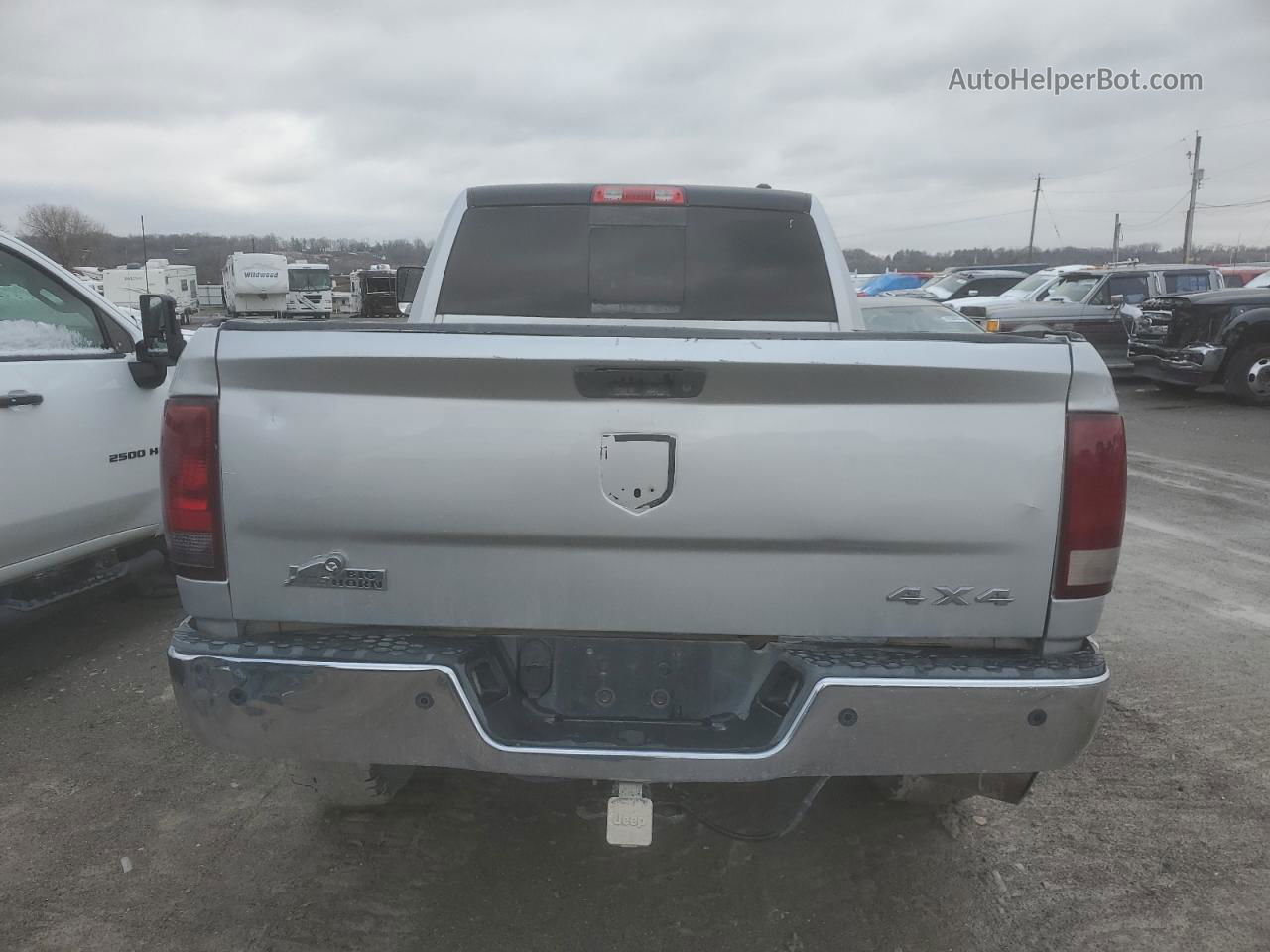 2010 Dodge Ram 2500  Silver vin: 3D7UT2CLXAG112835