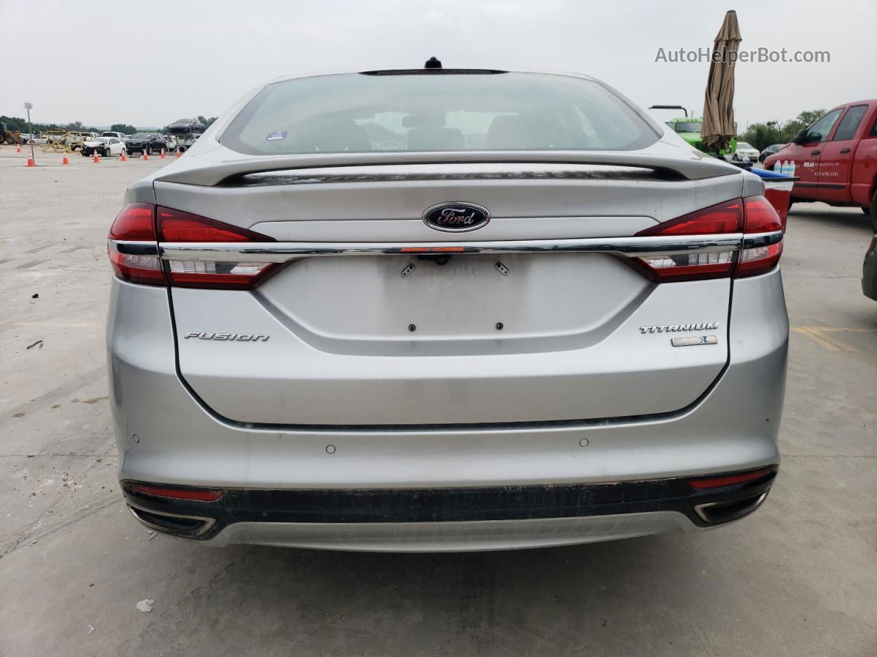 2017 Ford Fusion Titanium Серебряный vin: 3FA6P0D93HR120682