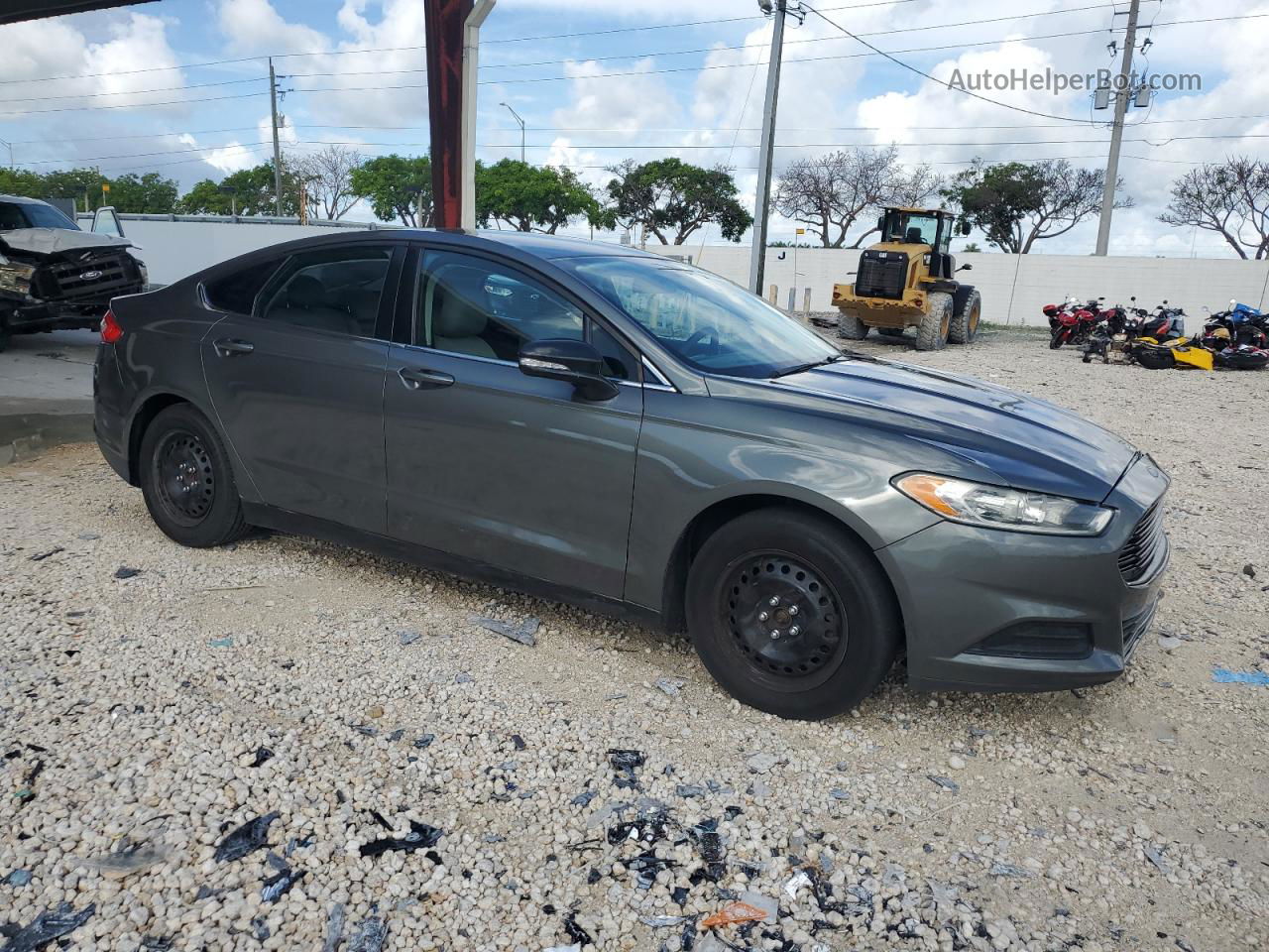 2013 Ford Fusion S Gray vin: 3FA6P0G70DR110888