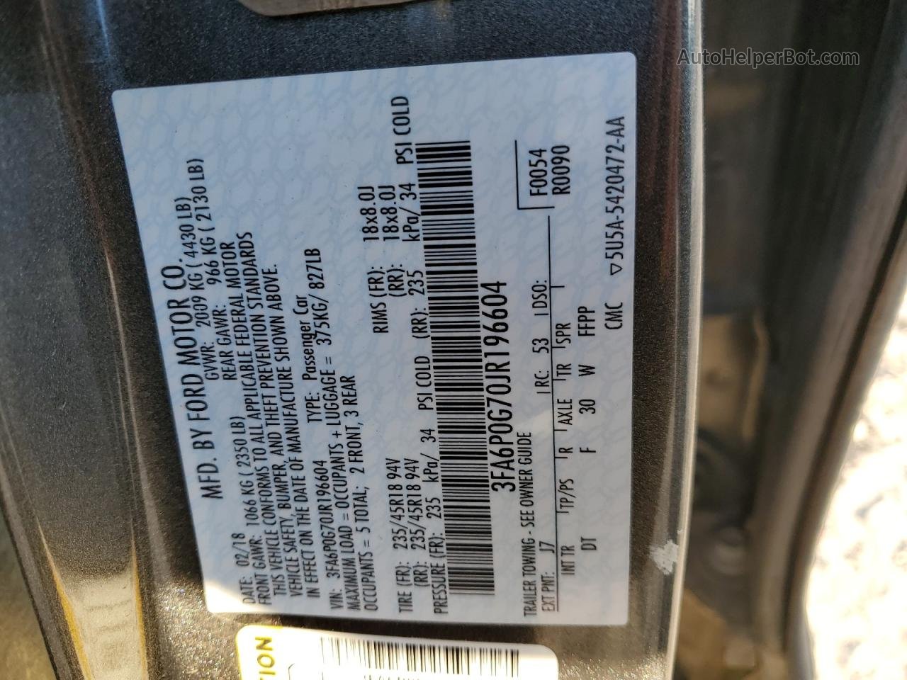 2018 Ford Fusion S Угольный vin: 3FA6P0G70JR196604