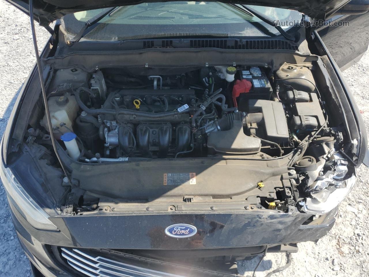 2018 Ford Fusion S Черный vin: 3FA6P0G70JR231058