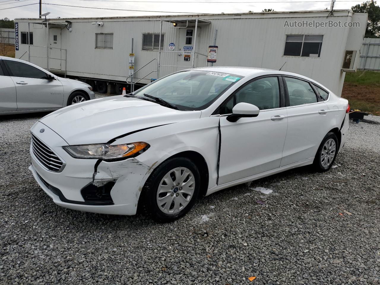 2019 Ford Fusion S White vin: 3FA6P0G70KR101850