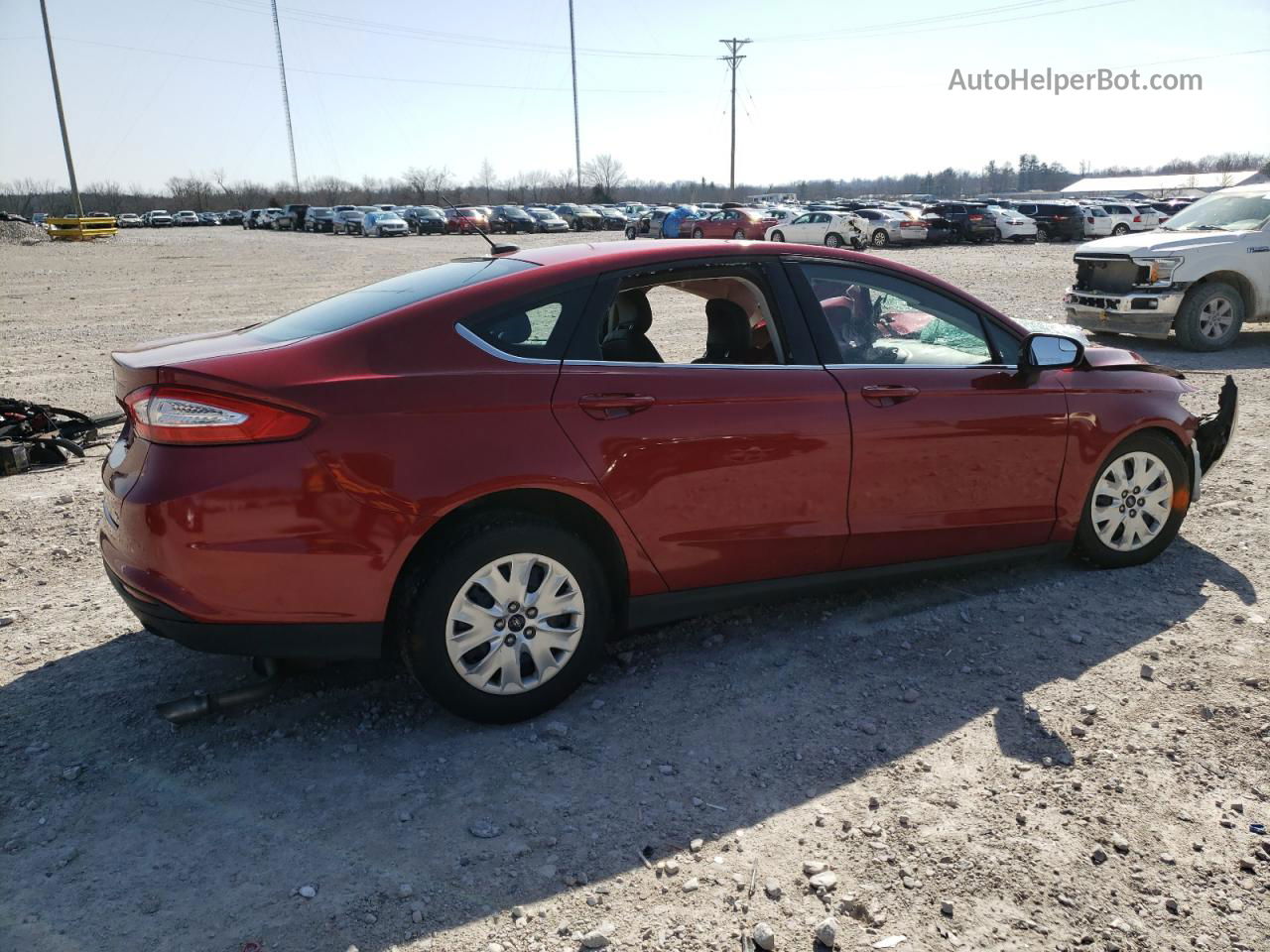 2014 Ford Fusion S Red vin: 3FA6P0G71ER168770