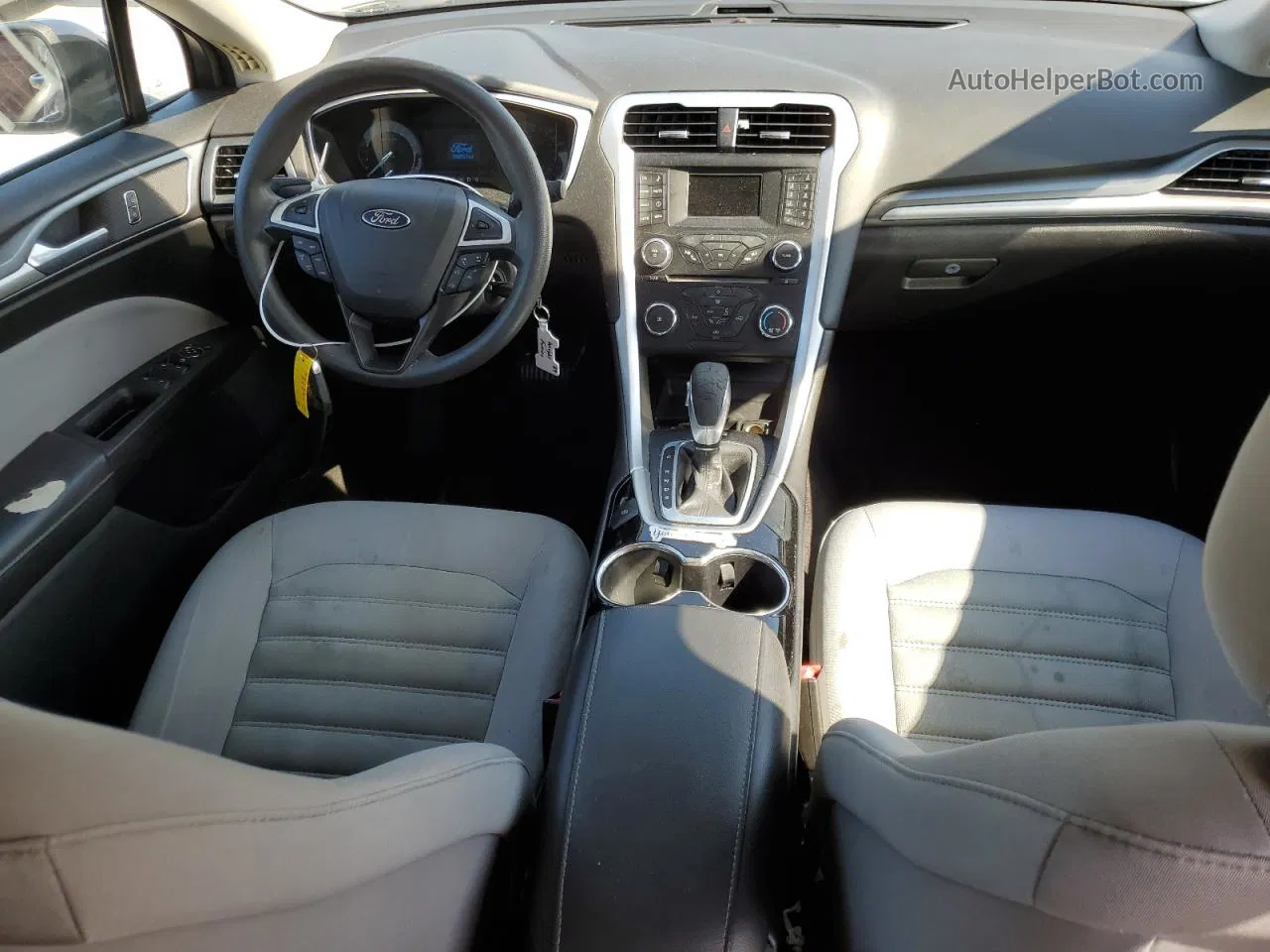 2014 Ford Fusion S Черный vin: 3FA6P0G71ER296412