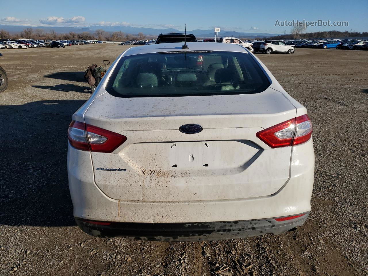 2014 Ford Fusion S White vin: 3FA6P0G71ER331577