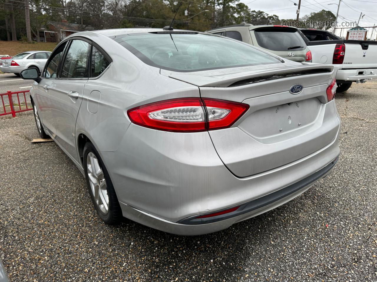 2016 Ford Fusion S Серебряный vin: 3FA6P0G71GR402683