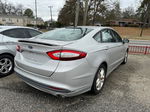 2016 Ford Fusion S Серебряный vin: 3FA6P0G71GR402683