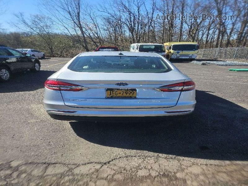 2019 Ford Fusion S vin: 3FA6P0G71KR152340