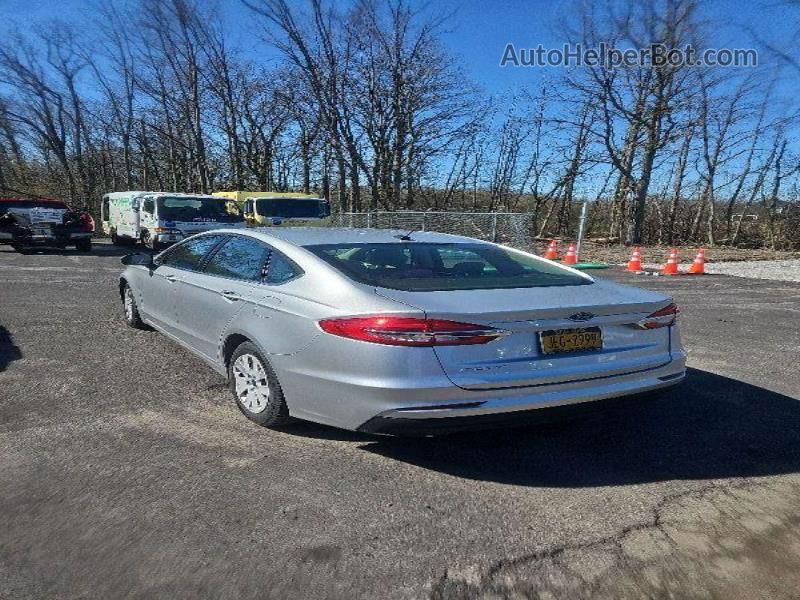 2019 Ford Fusion S vin: 3FA6P0G71KR152340