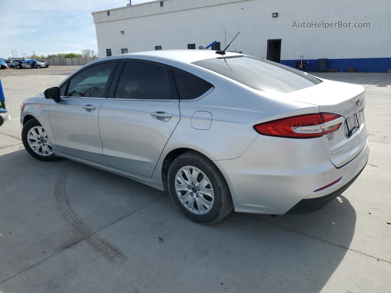 2019 Ford Fusion S Silver vin: 3FA6P0G71KR233192