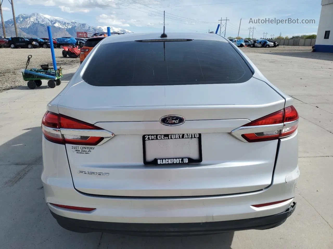 2019 Ford Fusion S Silver vin: 3FA6P0G71KR233192