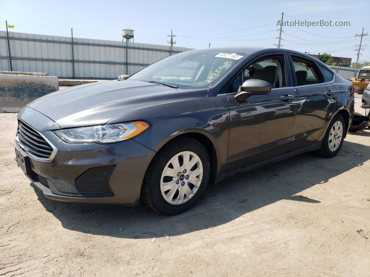 2020 Ford Fusion S Gray vin: 3FA6P0G71LR162187