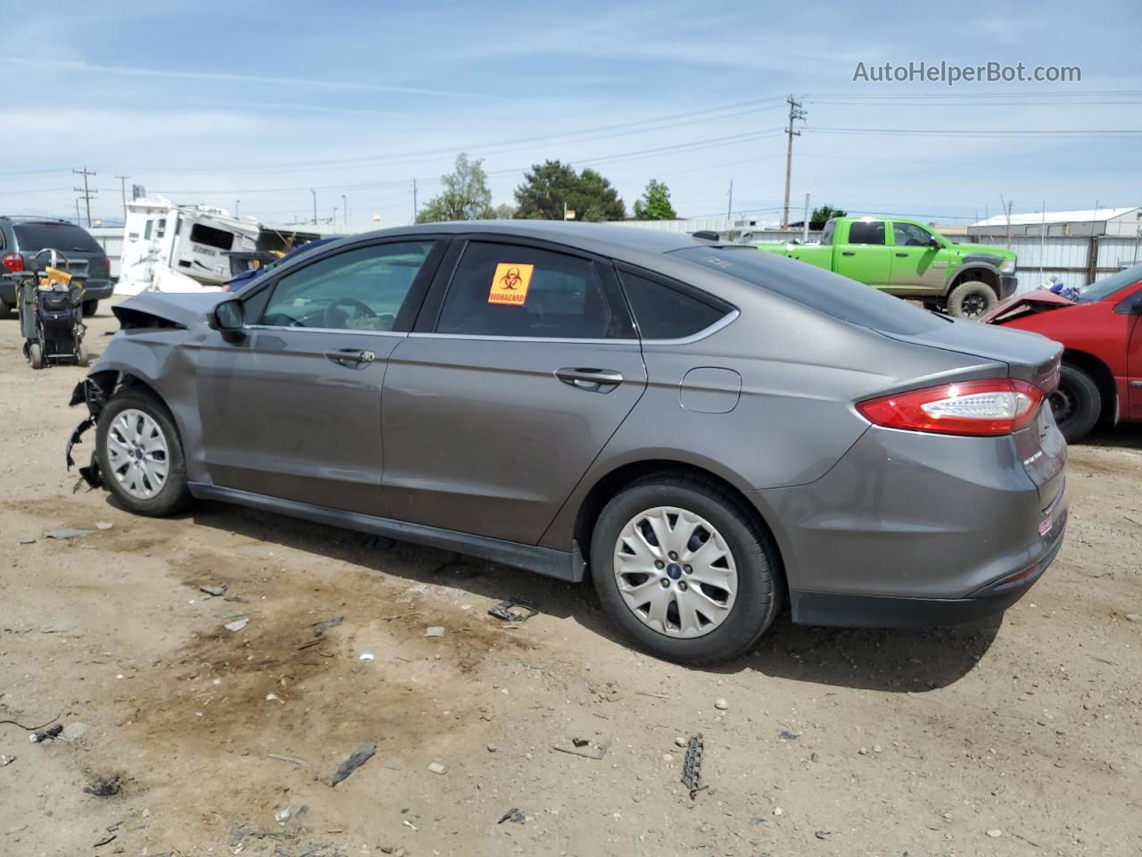 2014 Ford Fusion S Серый vin: 3FA6P0G72ER242357