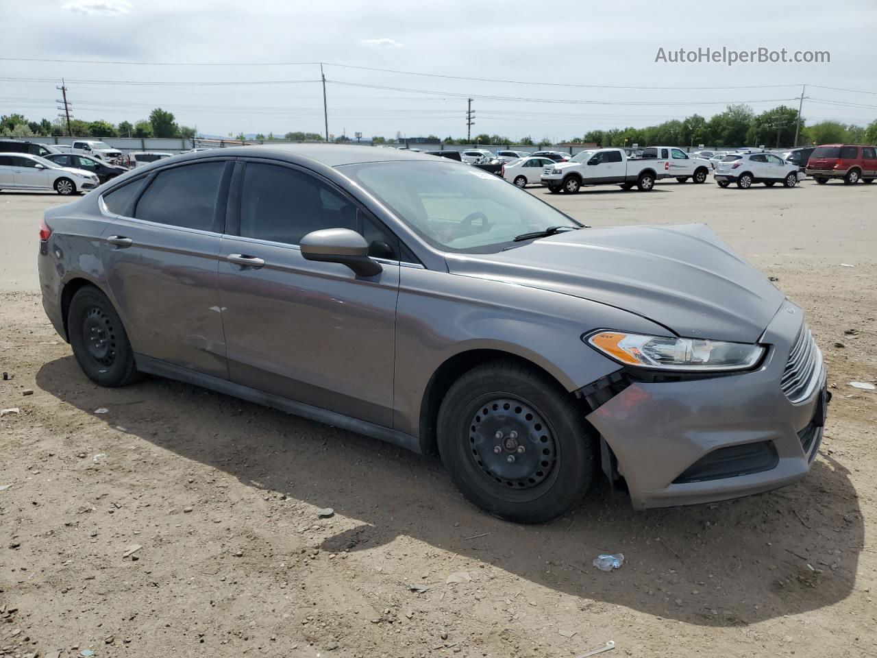 2014 Ford Fusion S Серый vin: 3FA6P0G72ER242357