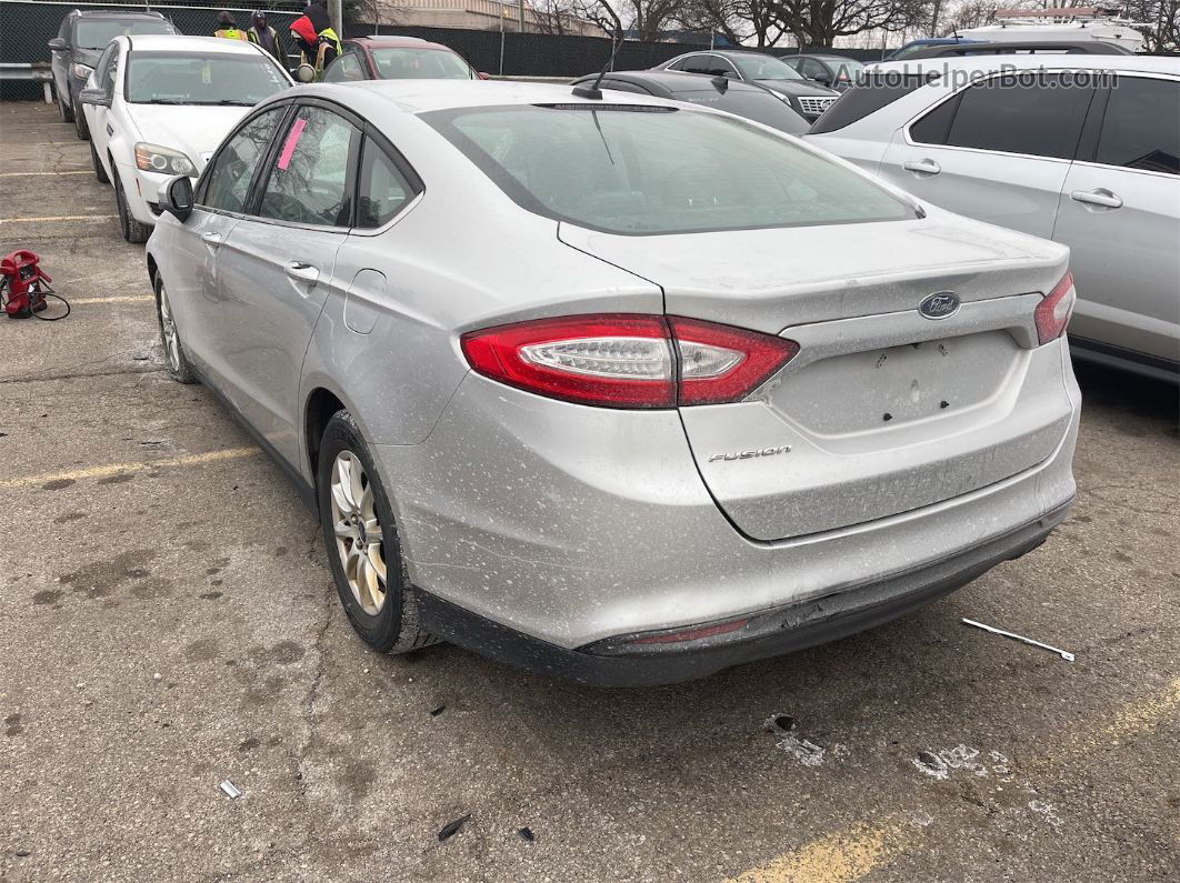 2015 Ford Fusion S vin: 3FA6P0G72FR138775