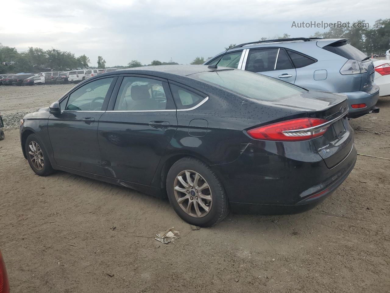 2018 Ford Fusion S Black vin: 3FA6P0G72JR179464