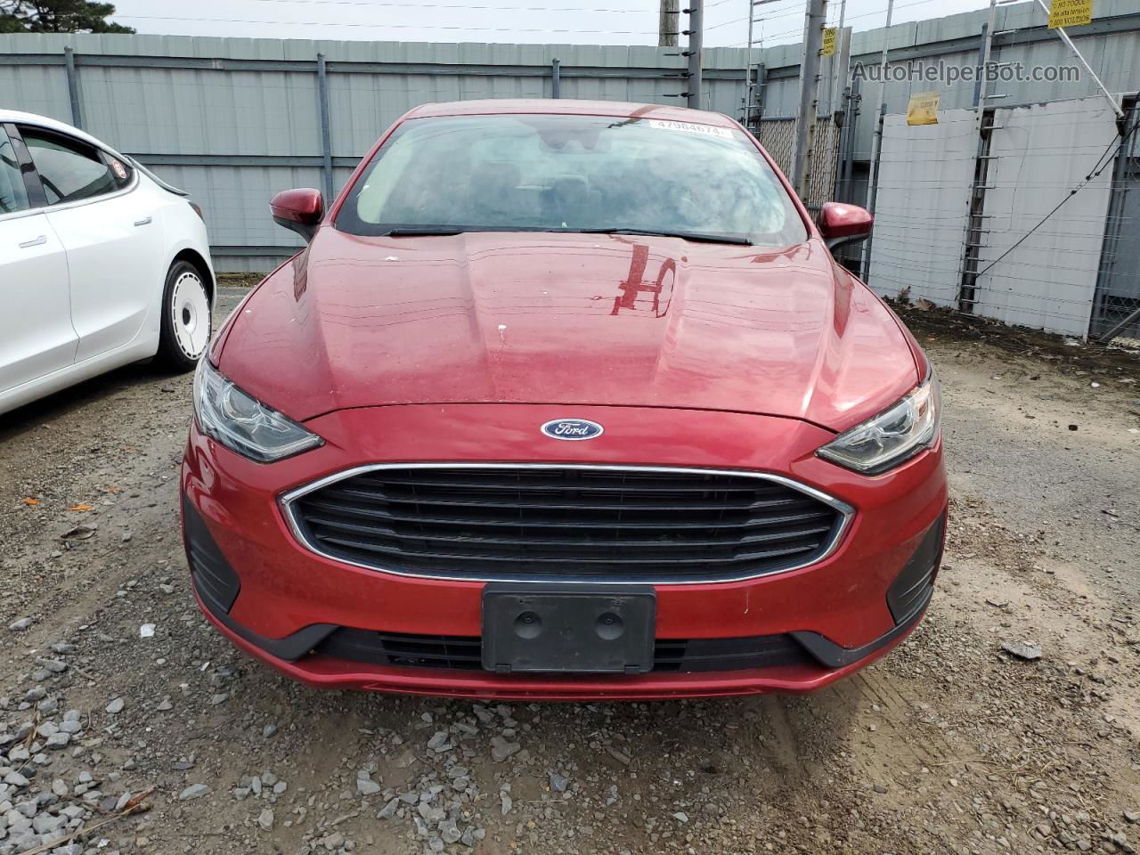 2020 Ford Fusion S Красный vin: 3FA6P0G72LR103908