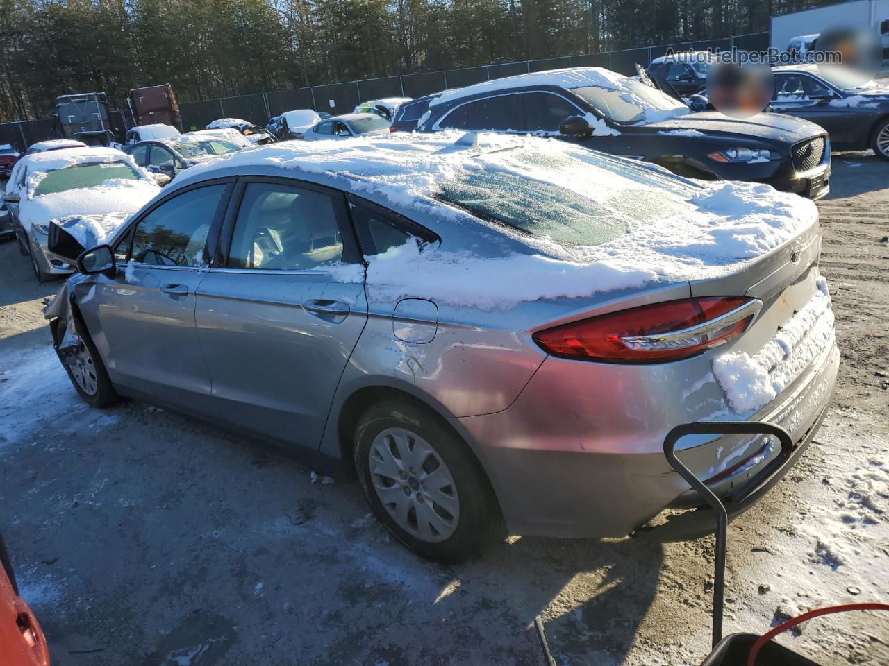 2020 Ford Fusion S Серебряный vin: 3FA6P0G72LR153921