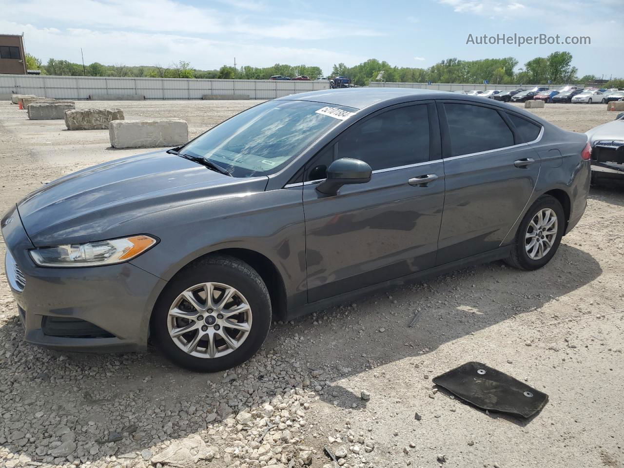 2016 Ford Fusion S Gray vin: 3FA6P0G73GR156591