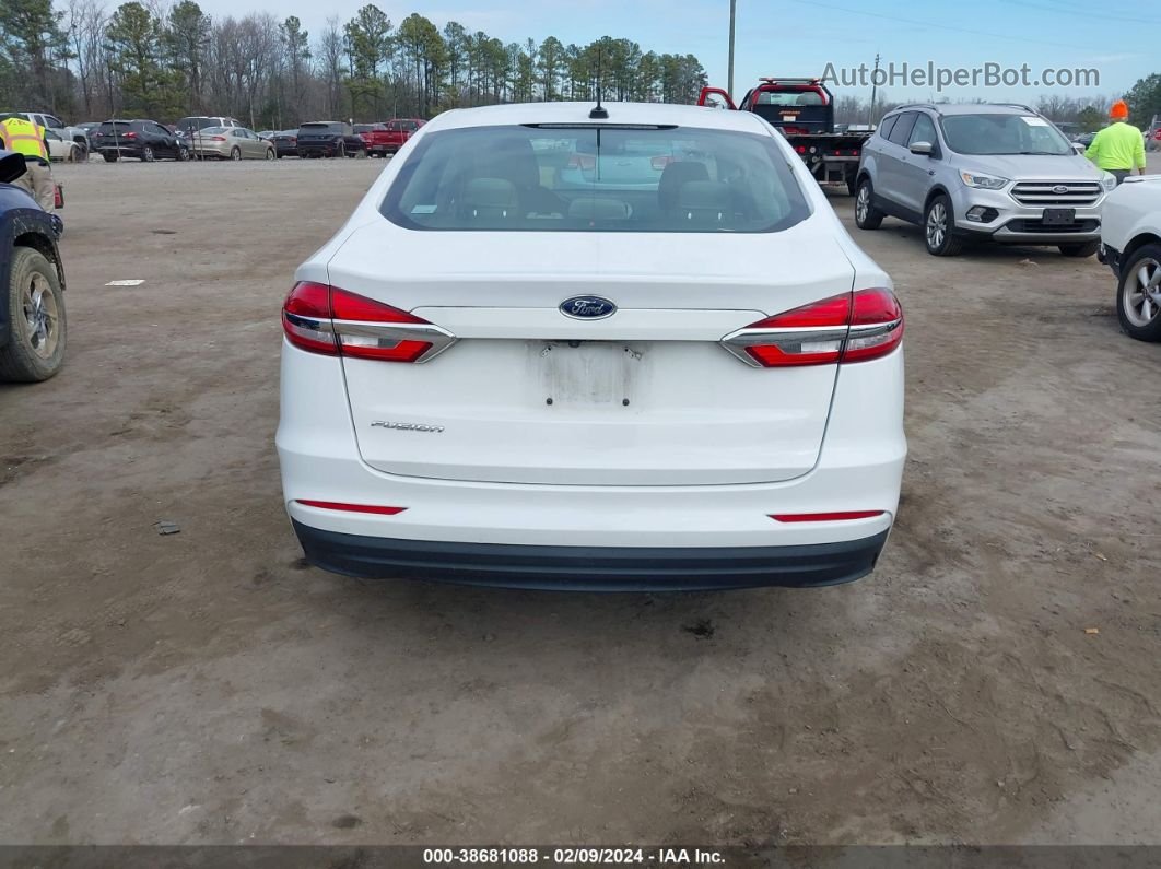 2019 Ford Fusion S White vin: 3FA6P0G73KR163453