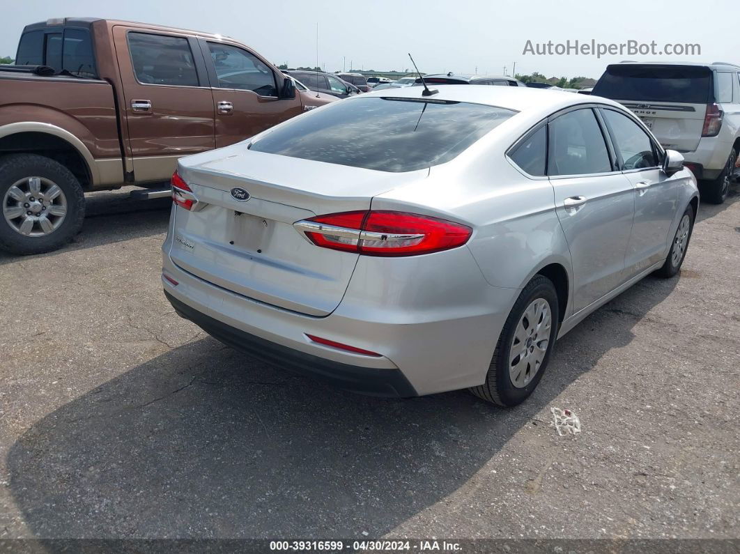 2019 Ford Fusion S Silver vin: 3FA6P0G73KR275217