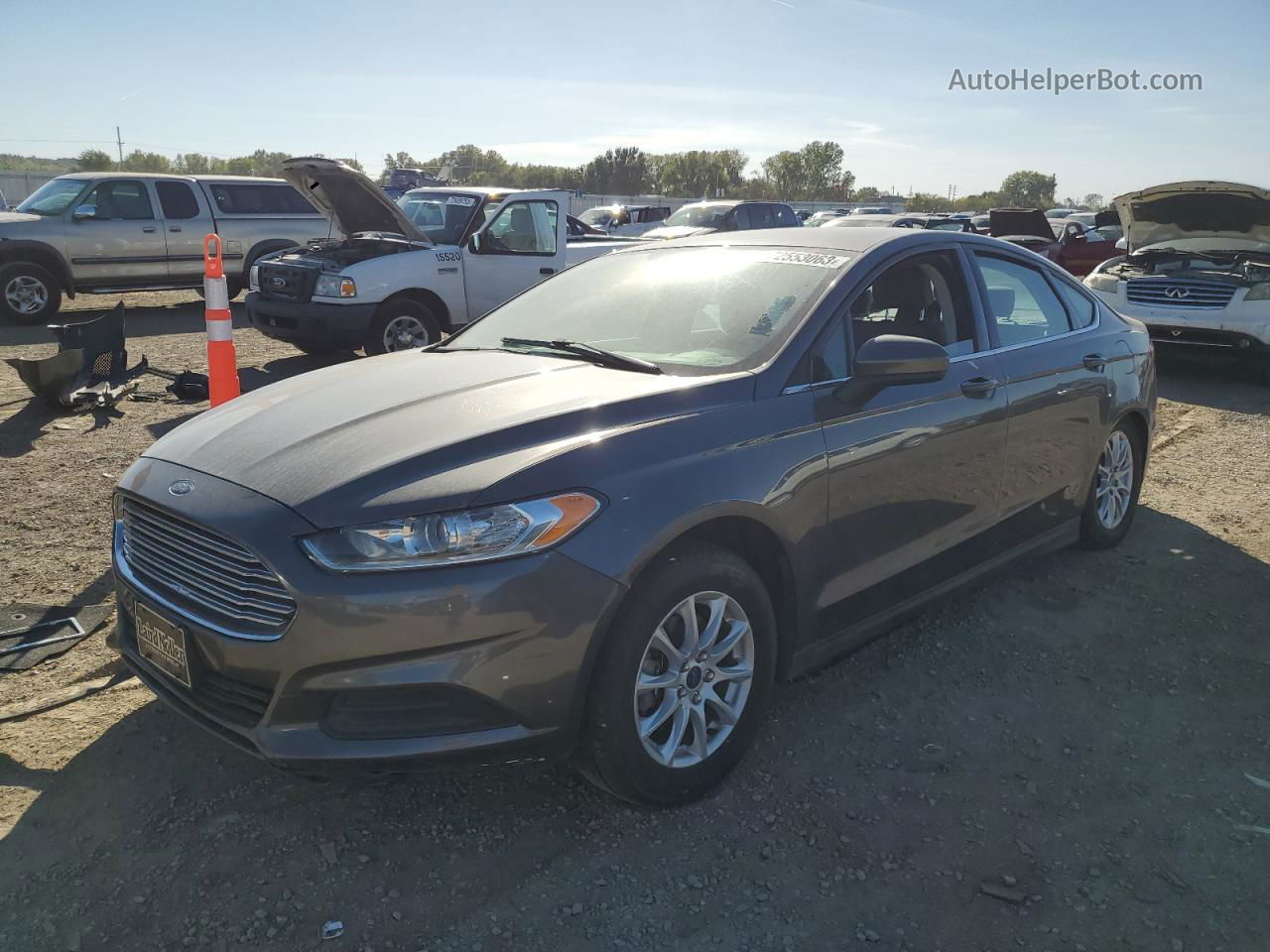 2016 Ford Fusion S Gray vin: 3FA6P0G74GR133188