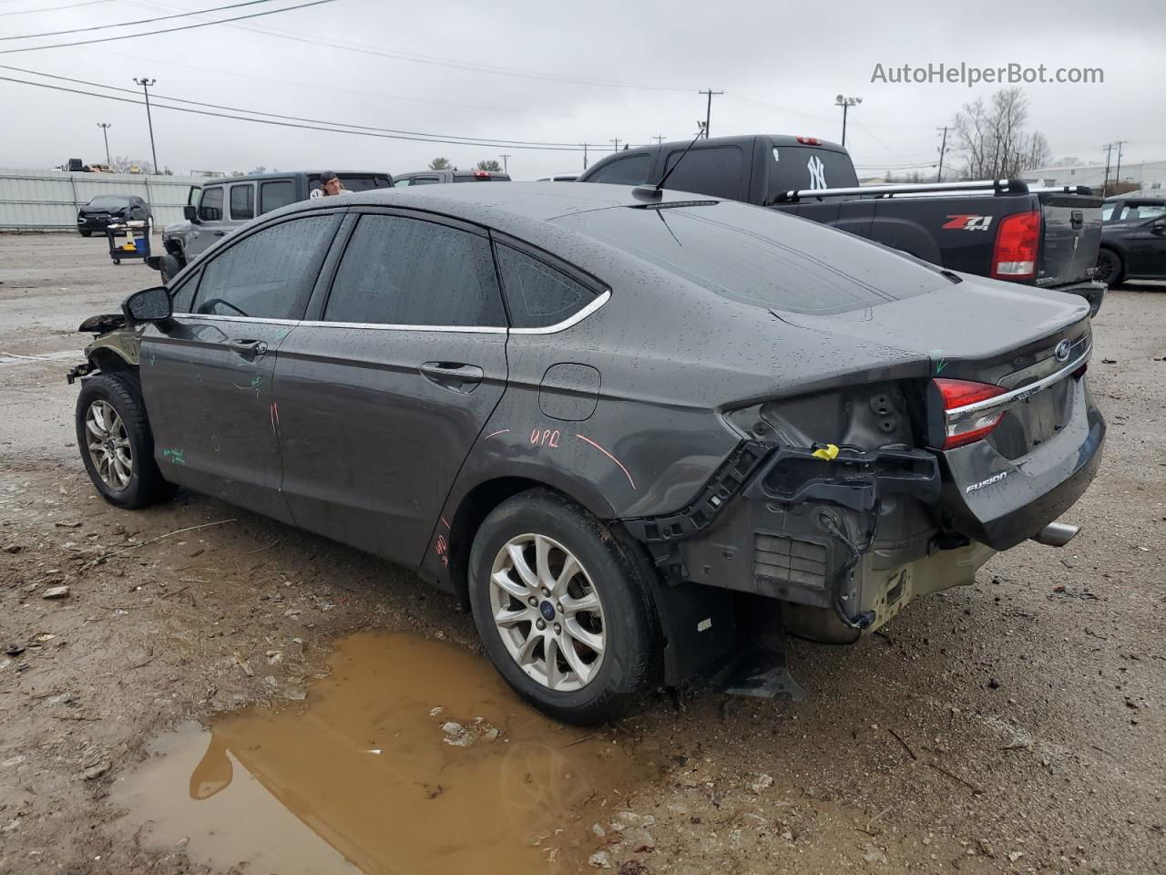 2017 Ford Fusion S Gray vin: 3FA6P0G74HR104128