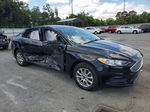 2017 Ford Fusion S Черный vin: 3FA6P0G74HR236726