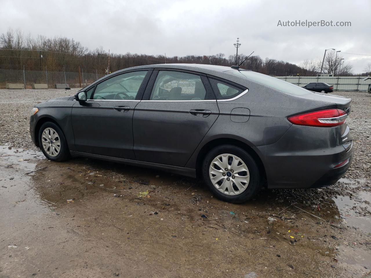 2019 Ford Fusion S Gray vin: 3FA6P0G74KR166247