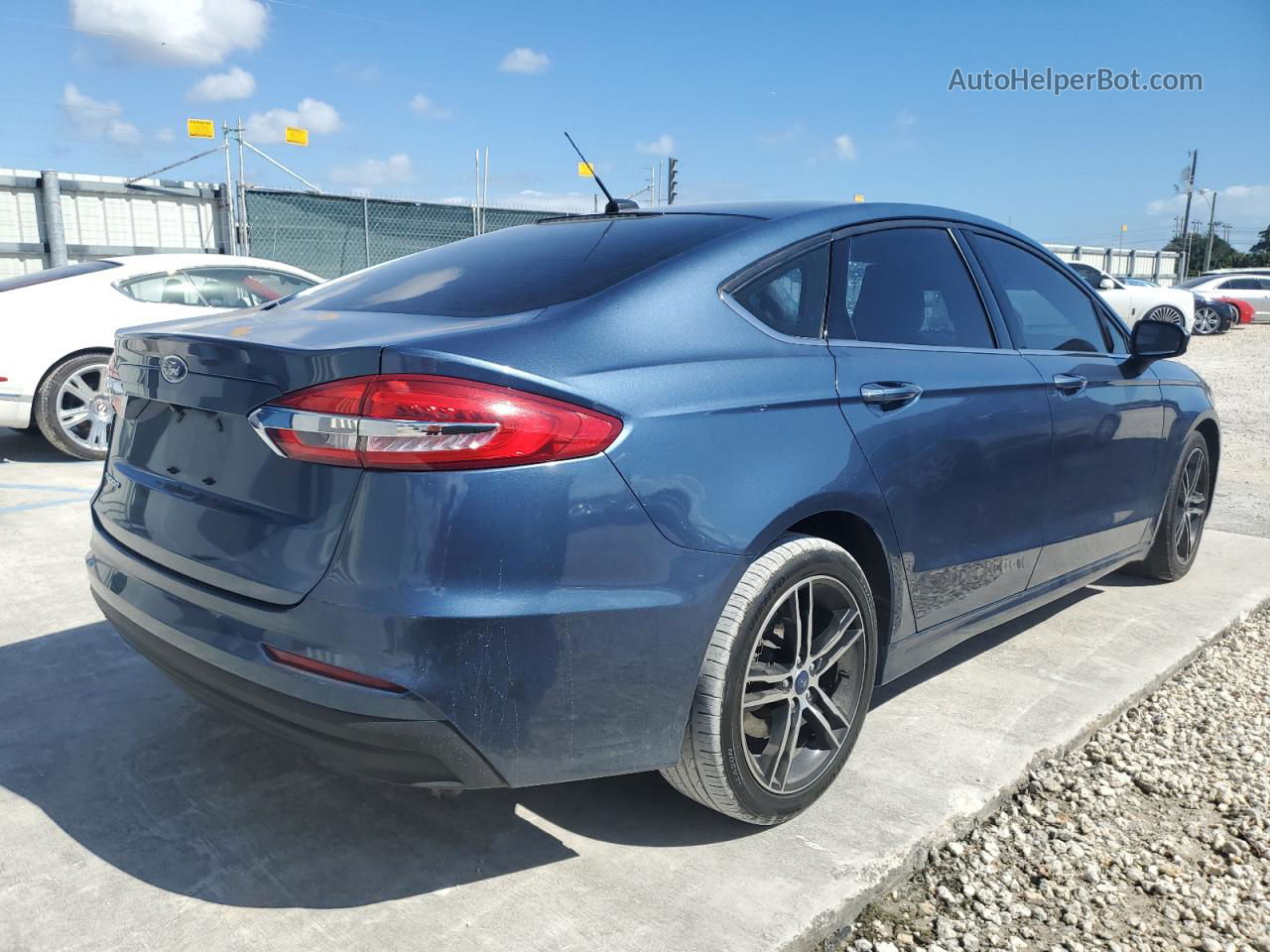 2019 Ford Fusion S Blue vin: 3FA6P0G74KR213650