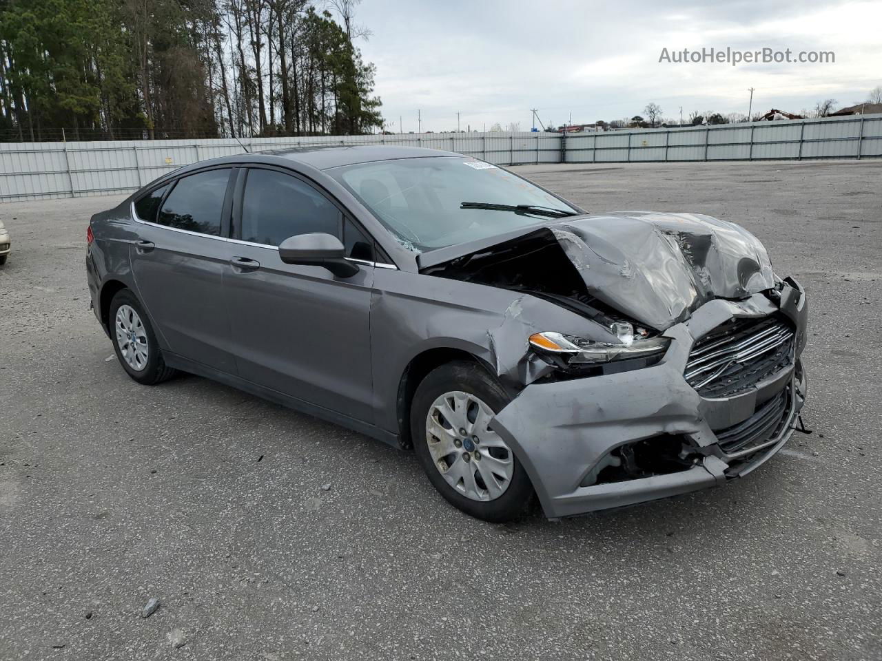 2013 Ford Fusion S Gray vin: 3FA6P0G75DR197929