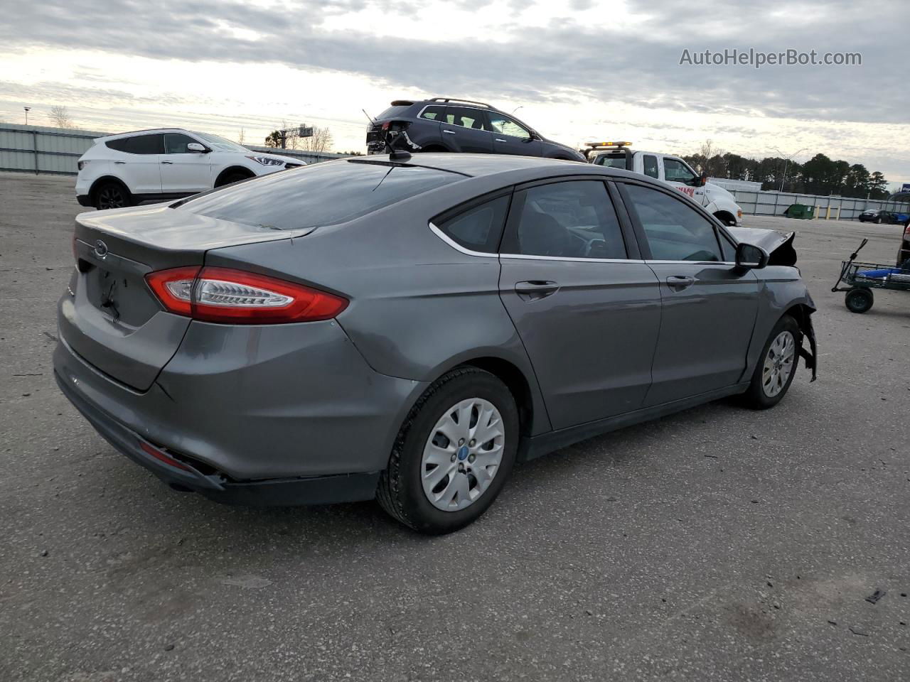 2013 Ford Fusion S Gray vin: 3FA6P0G75DR197929