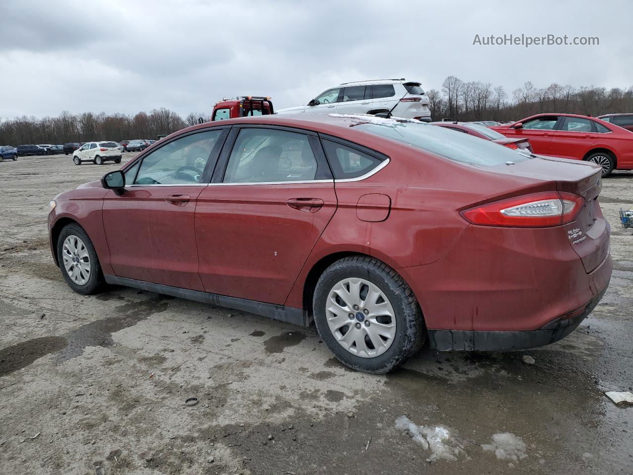 2014 Ford Fusion S Red vin: 3FA6P0G75ER266586