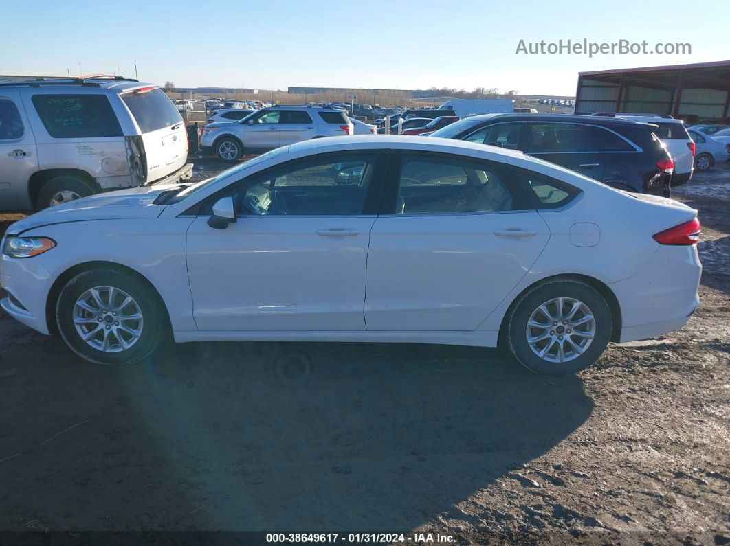 2017 Ford Fusion S White vin: 3FA6P0G75HR386926