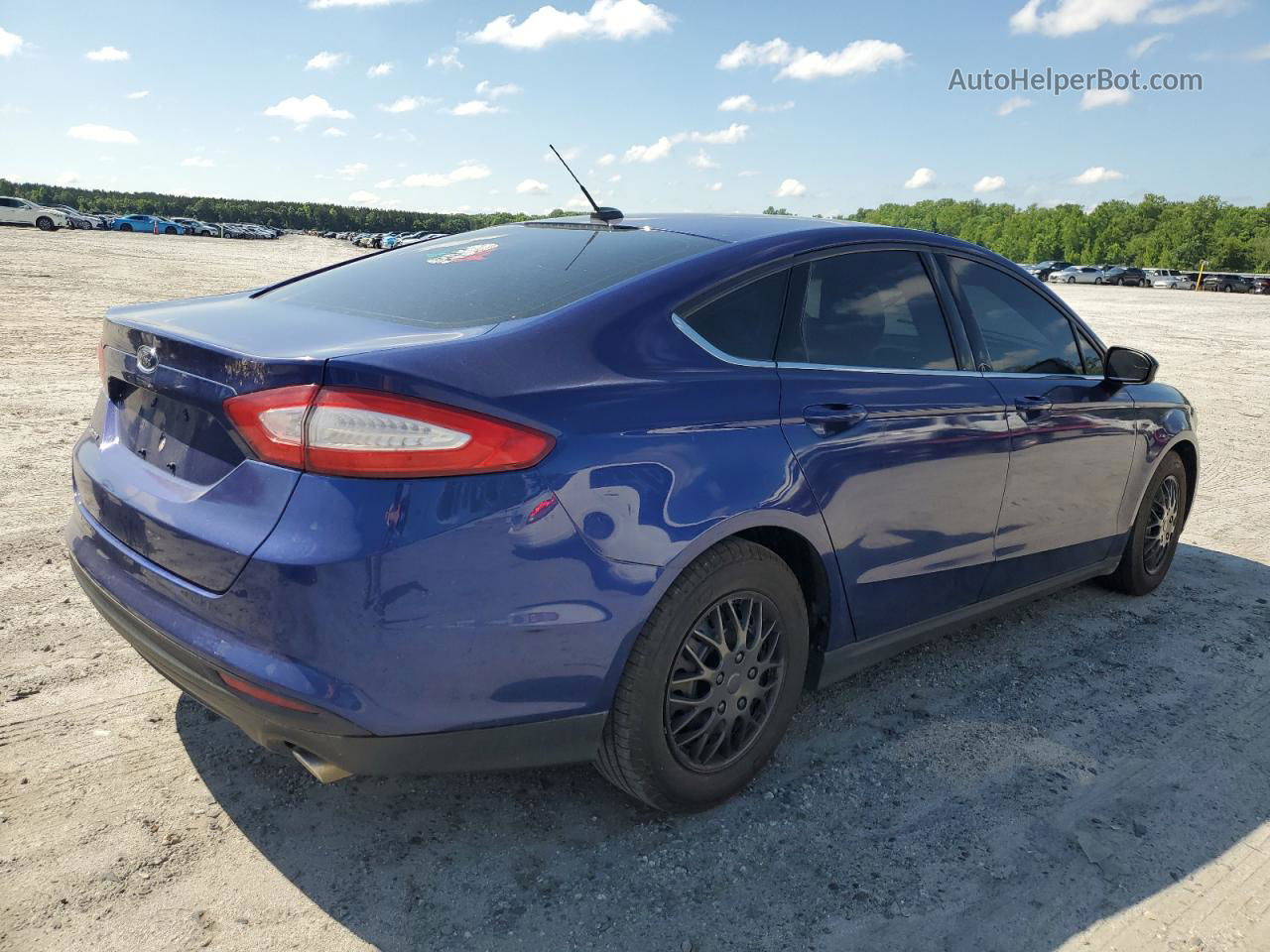 2013 Ford Fusion S Blue vin: 3FA6P0G76DR258351